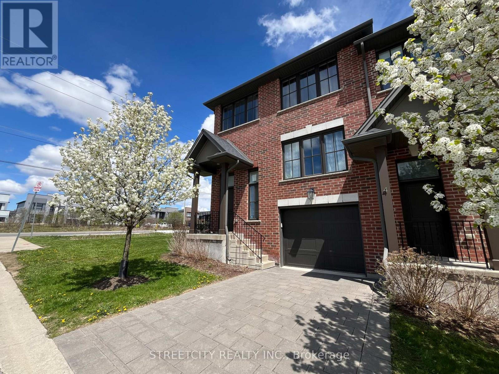 2 - 555 Sunningdale Road E, London North, Ontario  N5X 4B3 - Photo 2 - X13078894