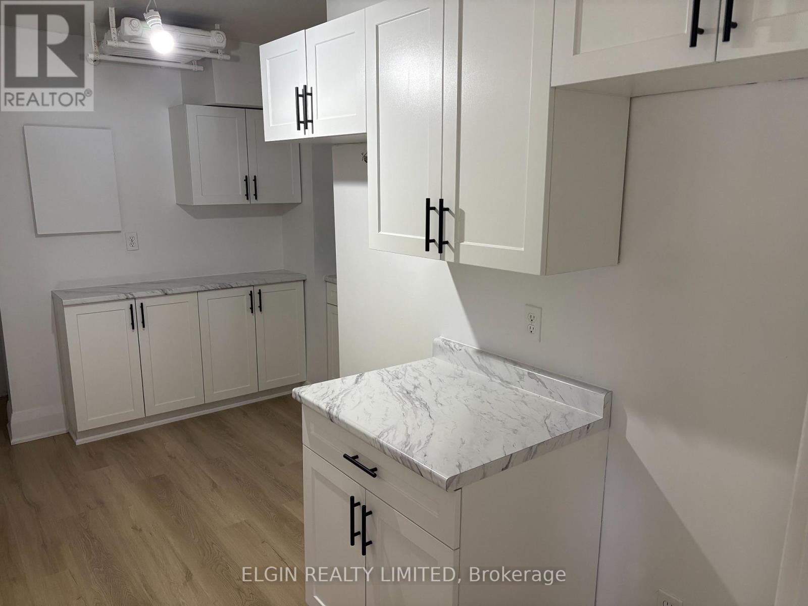 1 - 116 Elmwood Avenue E, London South, Ontario  N6C 1J5 - Photo 2 - X13078918