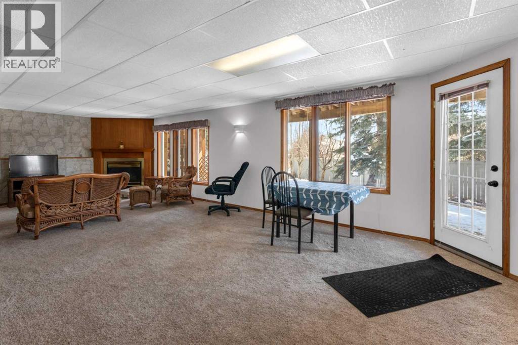220 Woodbrook Mews Sw, Calgary, Alberta  T2W 4P8 - Photo 28 - A2298872