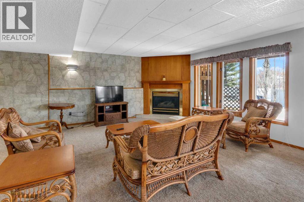 220 Woodbrook Mews Sw, Calgary, Alberta  T2W 4P8 - Photo 29 - A2298872