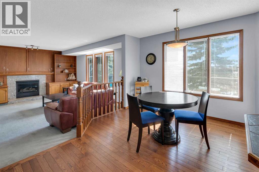 220 Woodbrook Mews Sw, Calgary, Alberta  T2W 4P8 - Photo 12 - A2298872