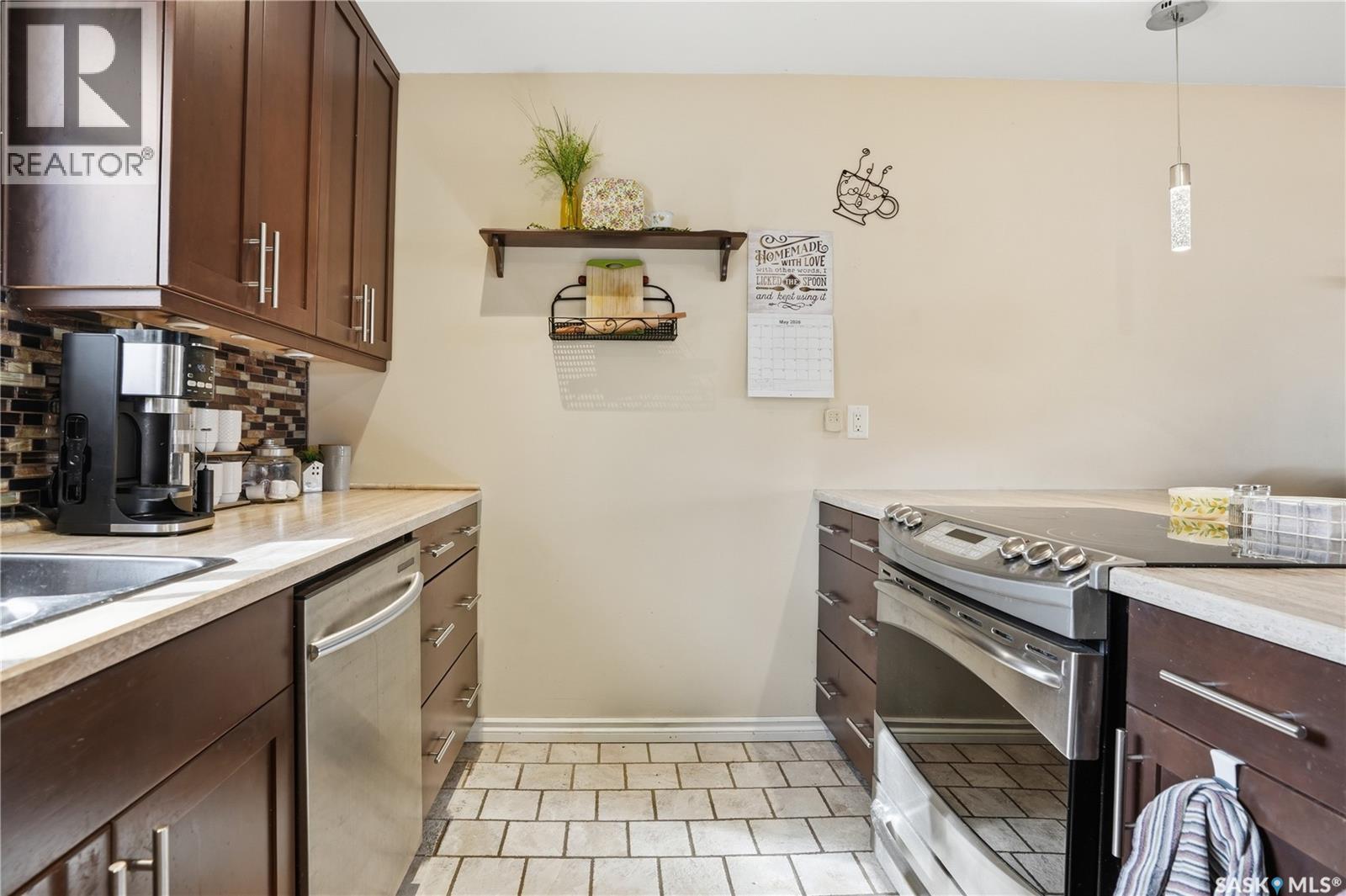 7 Killarney Way, Regina, Saskatchewan  S4S 6V9 - Photo 10 - SK034772