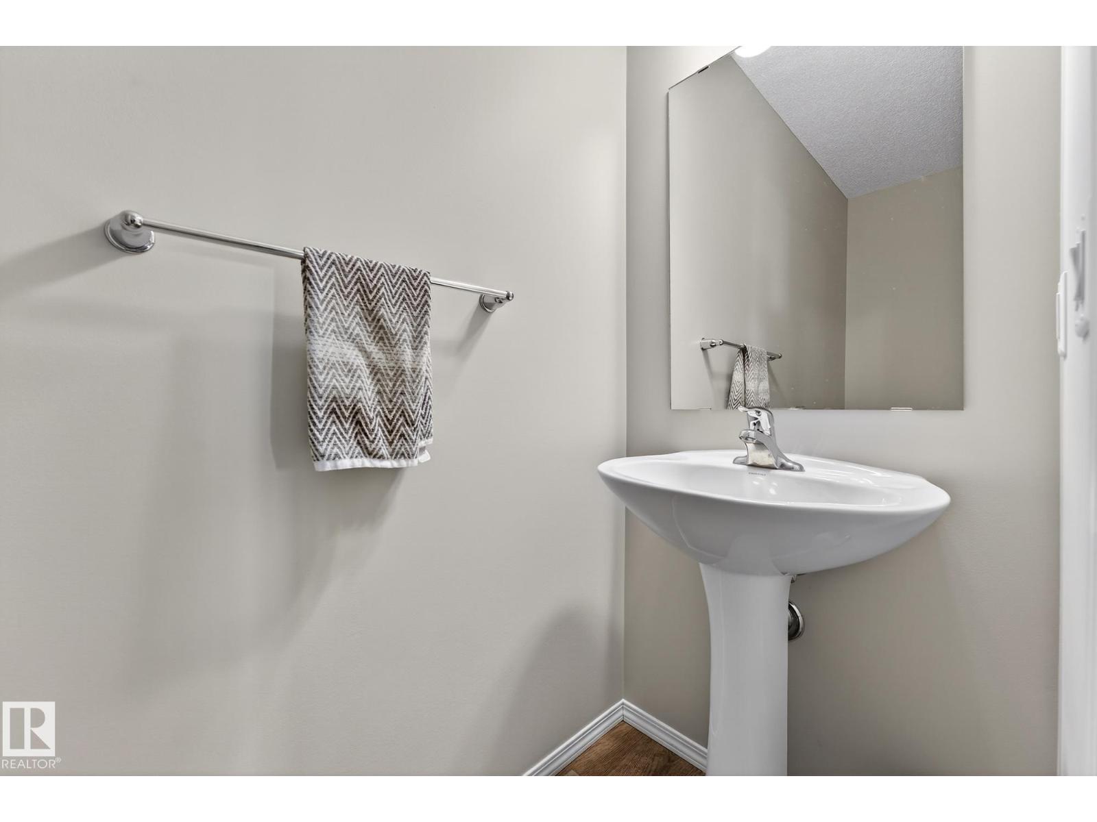 9040 Cooper Li SW, Edmonton, Alberta  T6W 4A4 - Photo 21 - E4474610