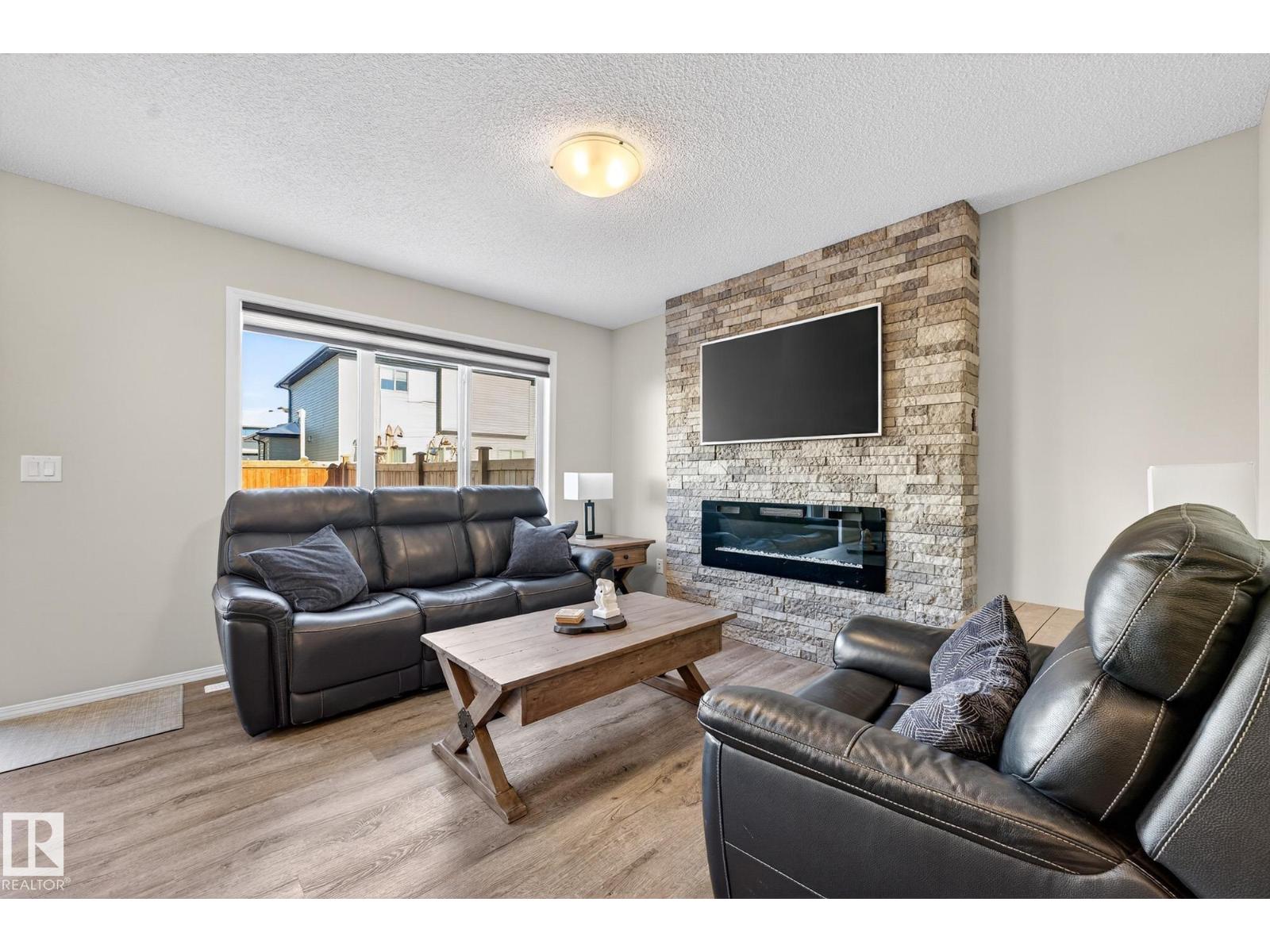 9040 Cooper Li SW, Edmonton, Alberta  T6W 4A4 - Photo 13 - E4474610