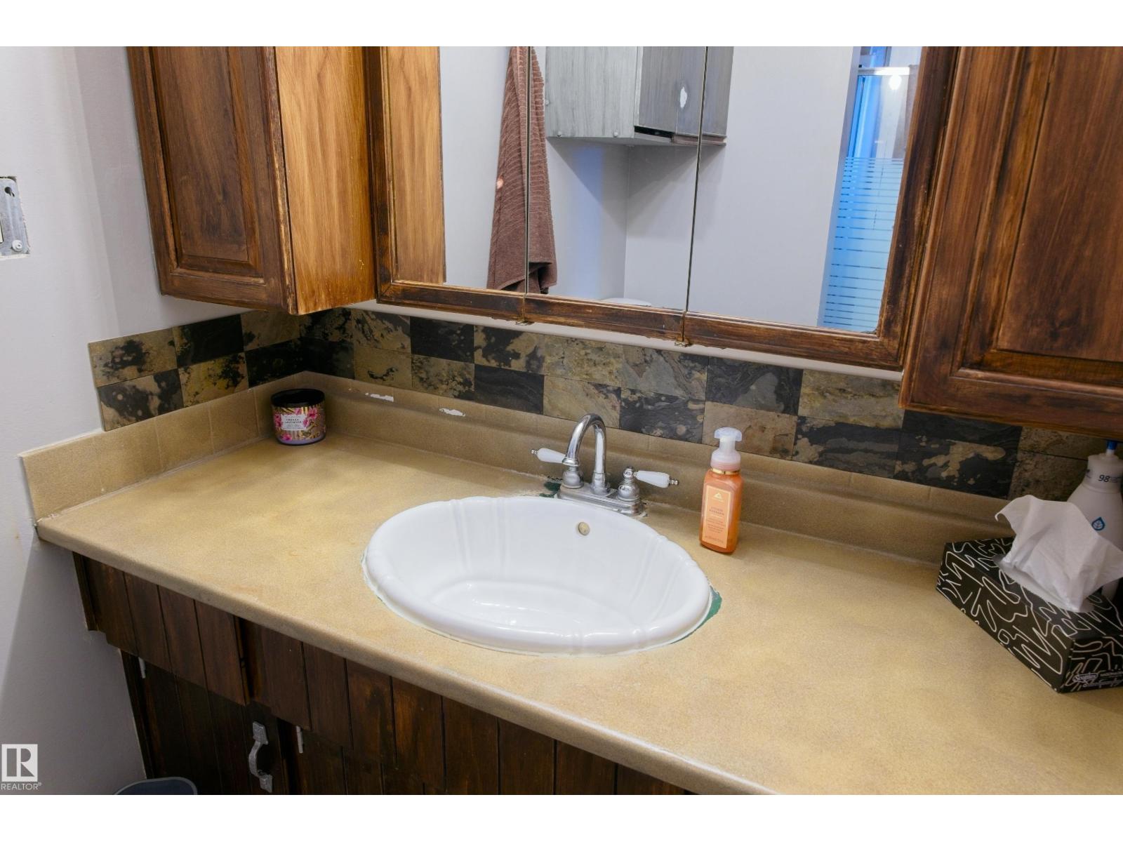 4904 43a St, Barrhead, Alberta  T7N 1J5 - Photo 36 - E4485577