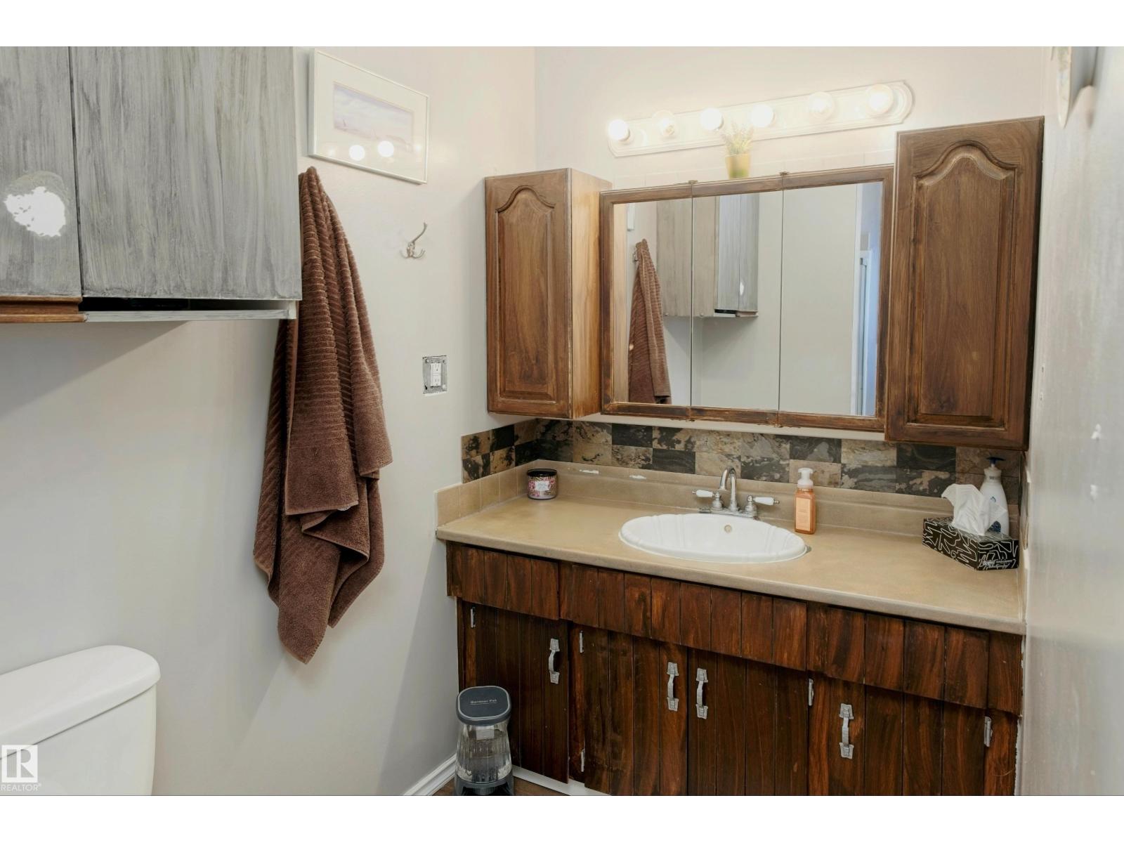 4904 43a St, Barrhead, Alberta  T7N 1J5 - Photo 35 - E4485577