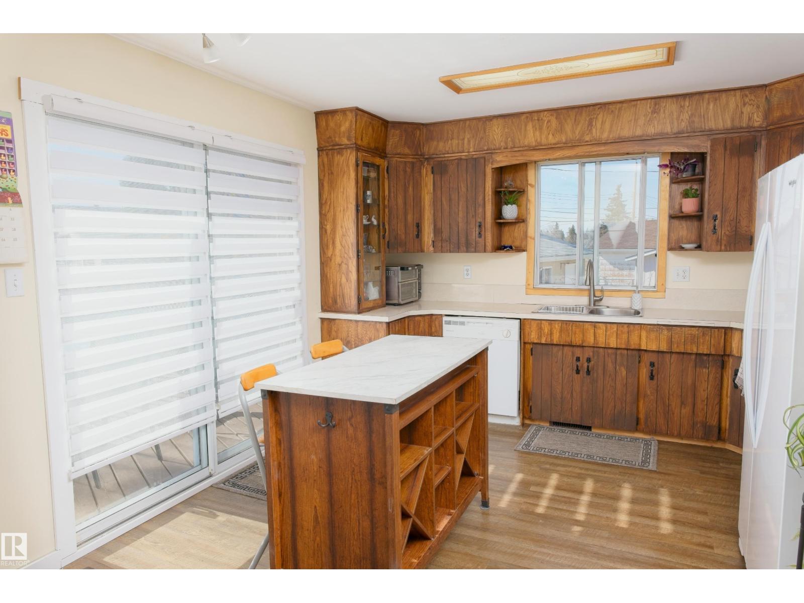 4904 43a St, Barrhead, Alberta  T7N 1J5 - Photo 13 - E4485577
