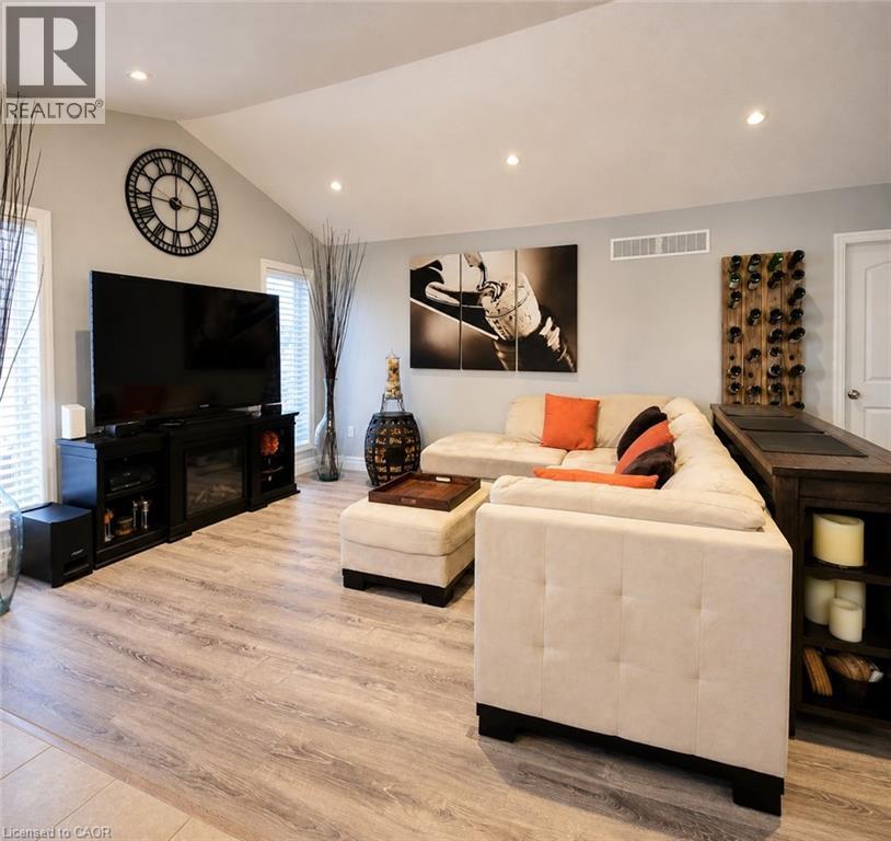 70 Halliday Drive, Tavistock, Ontario  N0B 2R0 - Photo 7 - 40826516