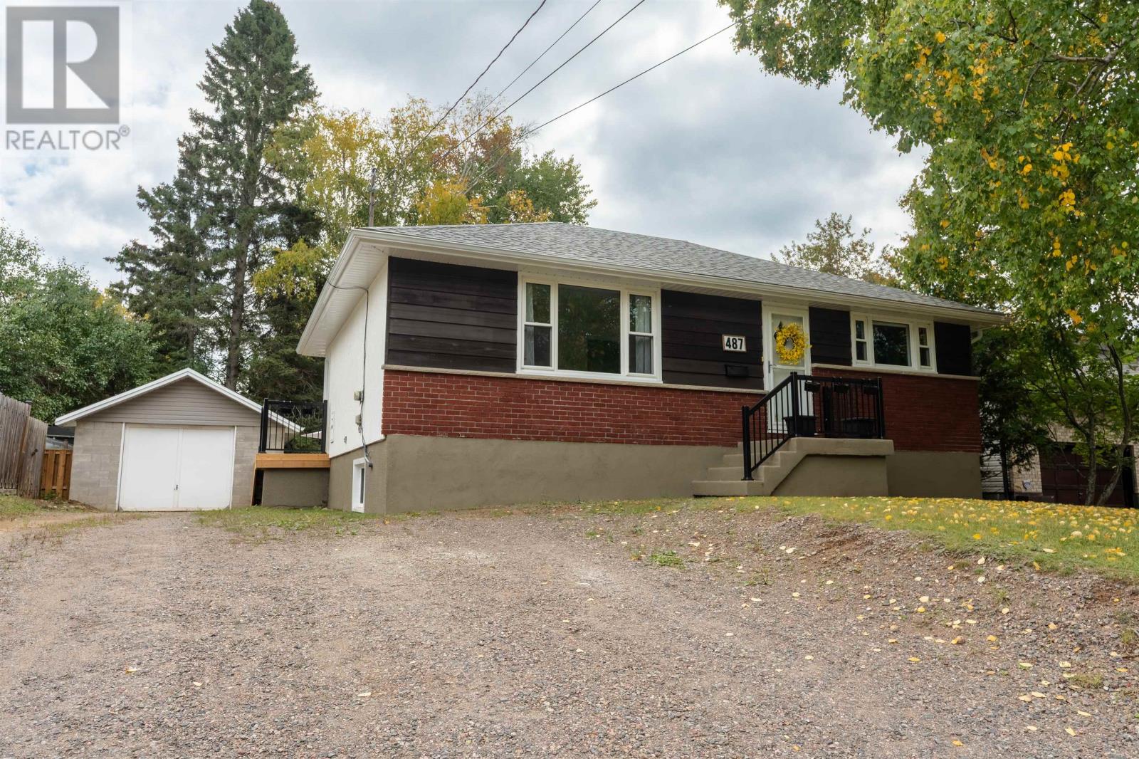 487 Richard ST, Thunder Bay, Ontario