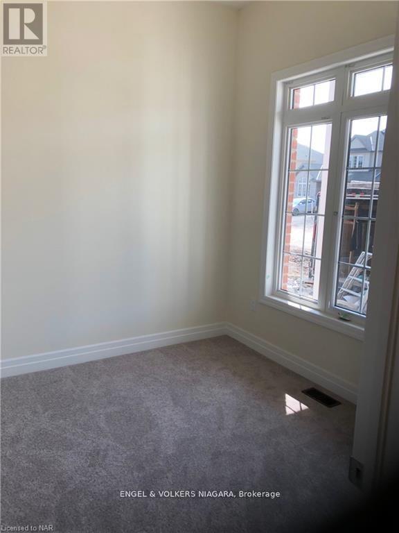 4419 Shuttleworth Drive, Niagara Falls, Ontario  L2G 0X5 - Photo 3 - X13078738