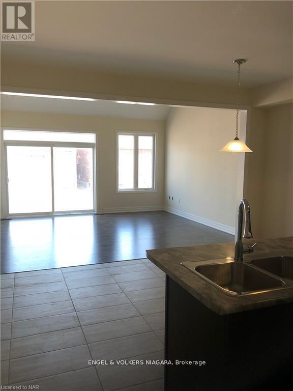 4419 Shuttleworth Drive, Niagara Falls, Ontario  L2G 0X5 - Photo 5 - X13078738