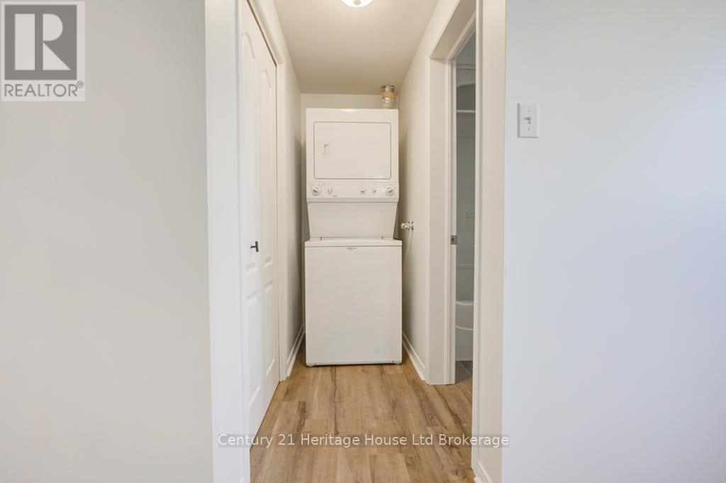 Lower - 120 Rolph Street, Tillsonburg, Ontario  N4G 3Y6 - Photo 7 - X13078832