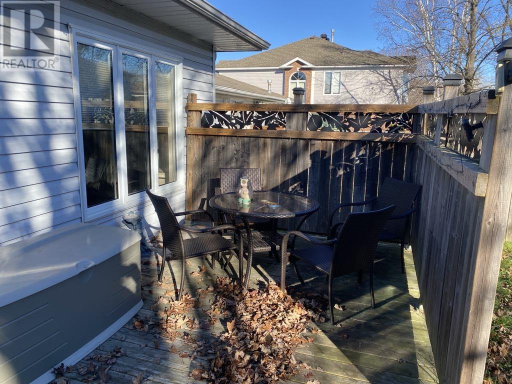 174 Cloverbrae Crescent, North Bay, Ontario  P1A 4J3 - Photo 7 - 2126395