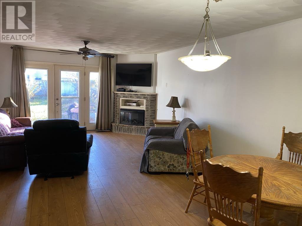 174 Cloverbrae Crescent, North Bay, Ontario  P1A 4J3 - Photo 4 - 2126395