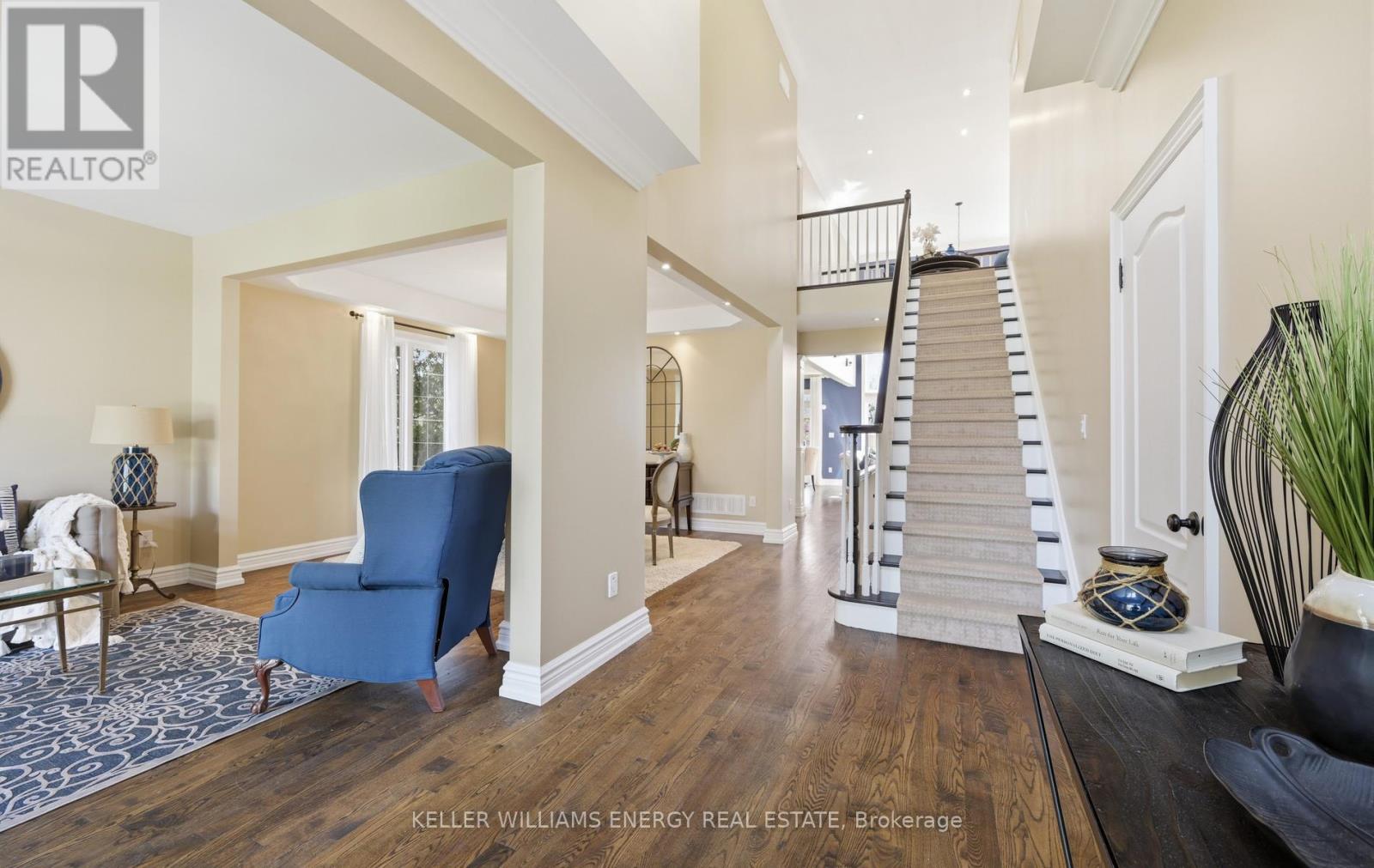 768 Duchess Drive, Mississauga, Ontario  L4Y 1H7 - Photo 7 - W13078826