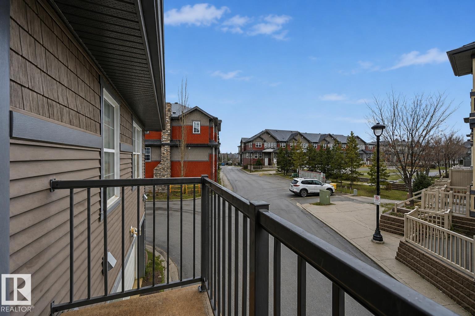 4033 Orchards Dr Sw, Edmonton, Alberta  T6X 1V2 - Photo 2 - E4481104