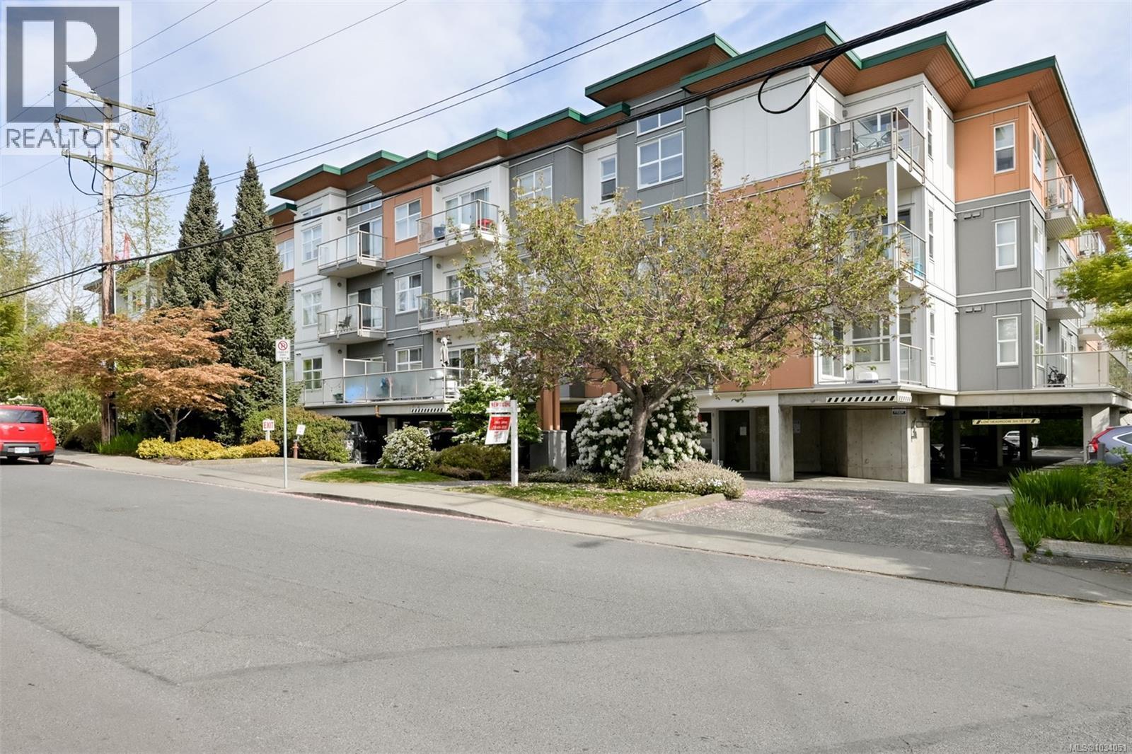 311 1550 Church Ave, Saanich, British Columbia  V8P 2H1 - Photo 42 - 1034051