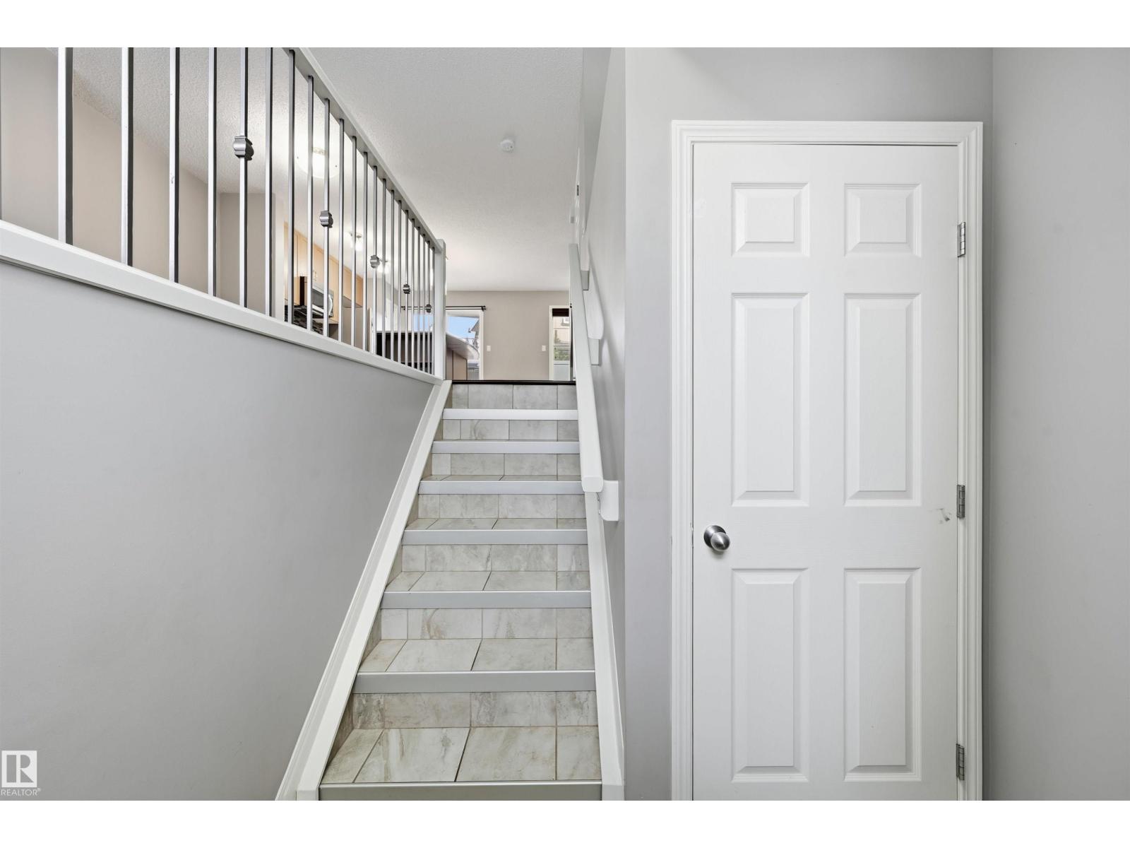 4033 Orchards Dr Sw, Edmonton, Alberta  T6X 1V2 - Photo 3 - E4481104