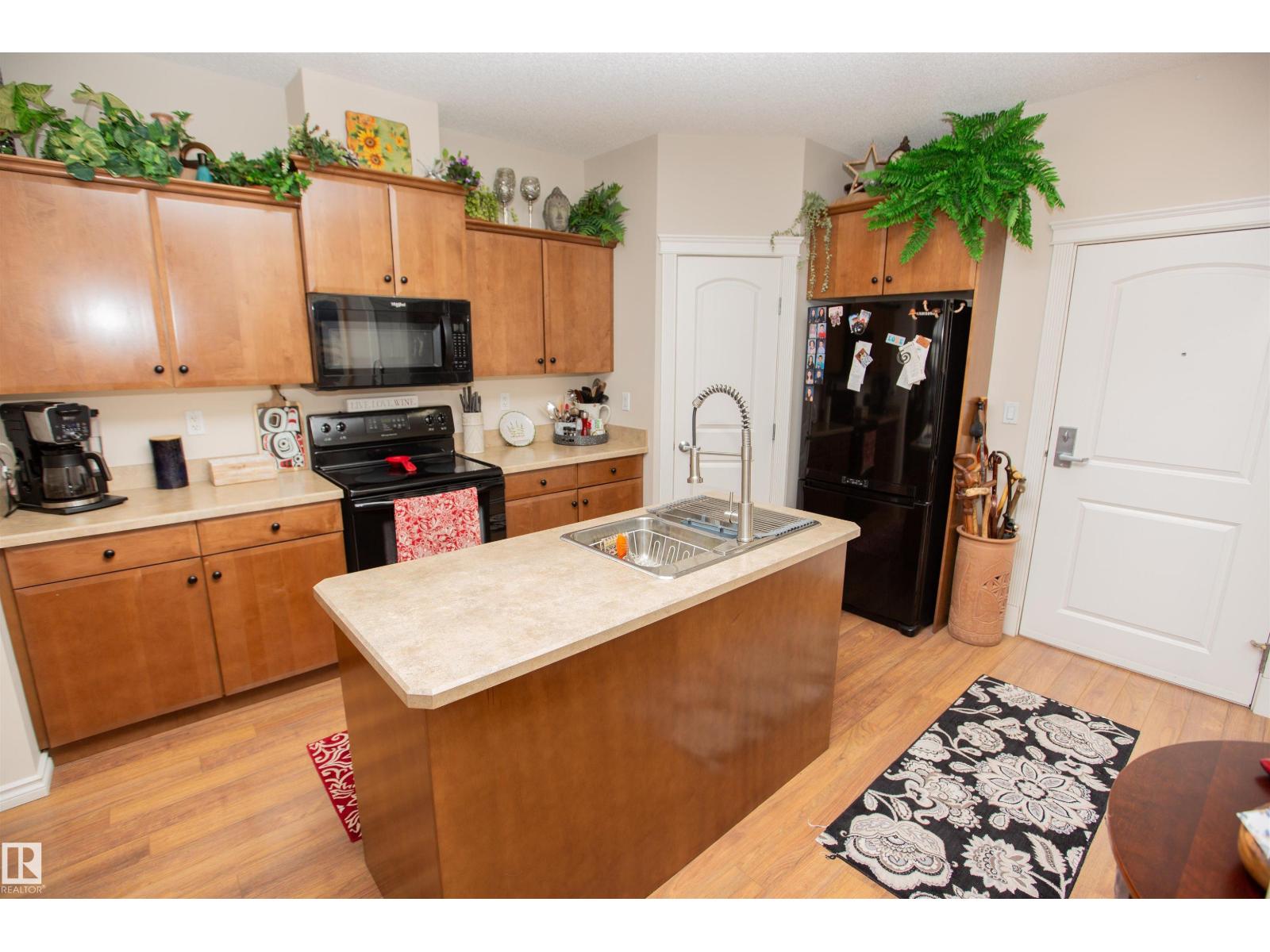 #404 9820 165 St NW NW, Edmonton, Alberta  T5P 0N3 - Photo 5 - E4482297