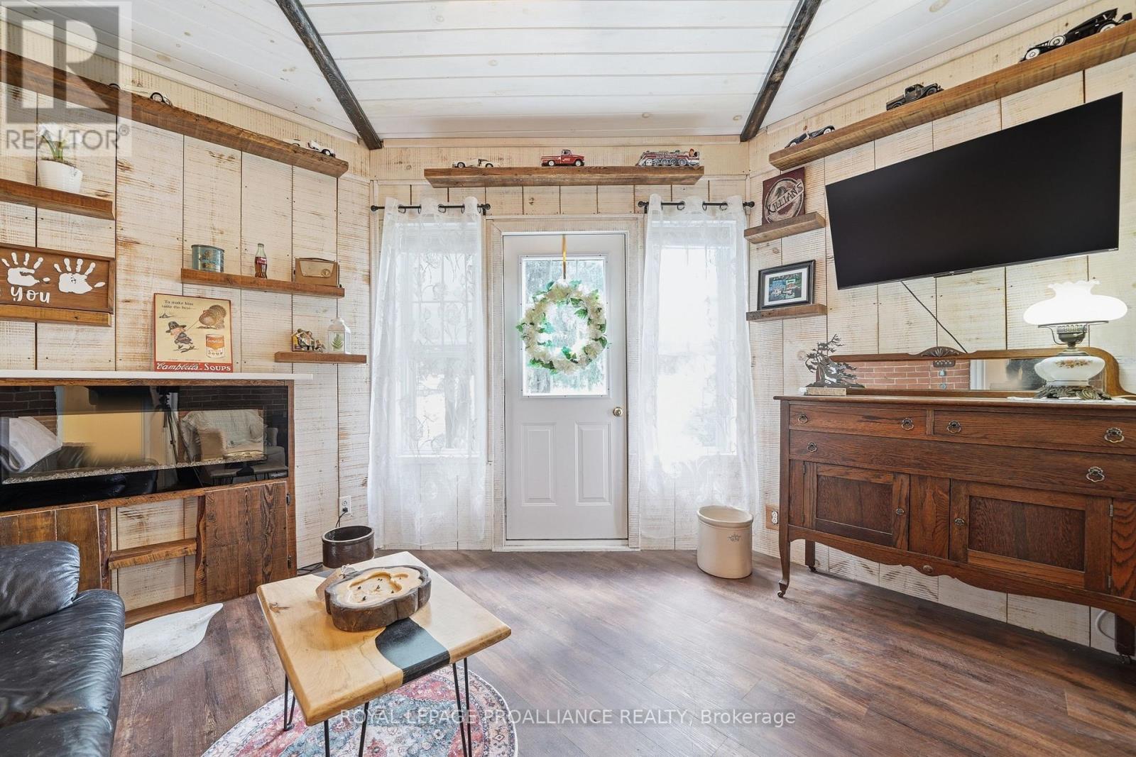 154 St Lawrence Street W, Madoc, Ontario  K0K 2K0 - Photo 6 - X13078734