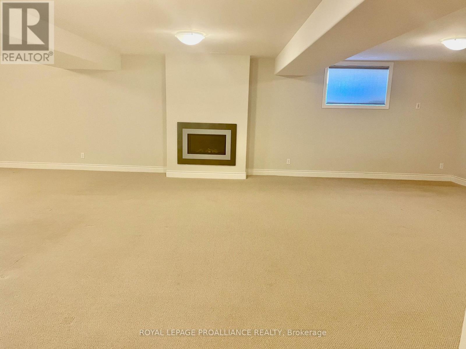 21 Stonecrest Boulevard, Quinte West, Ontario  K8R 0A3 - Photo 7 - X13078746