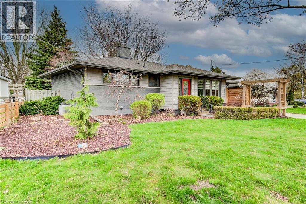 14 Graystone Avenue, Kitchener, Ontario  N2M 4T1 - Photo 3 - 40825662