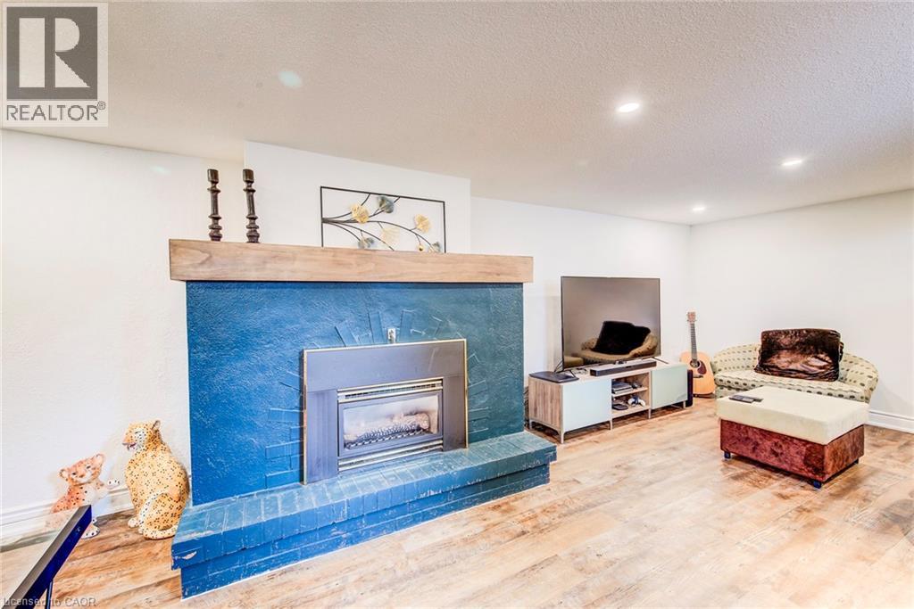 14 Graystone Avenue, Kitchener, Ontario  N2M 4T1 - Photo 35 - 40825662