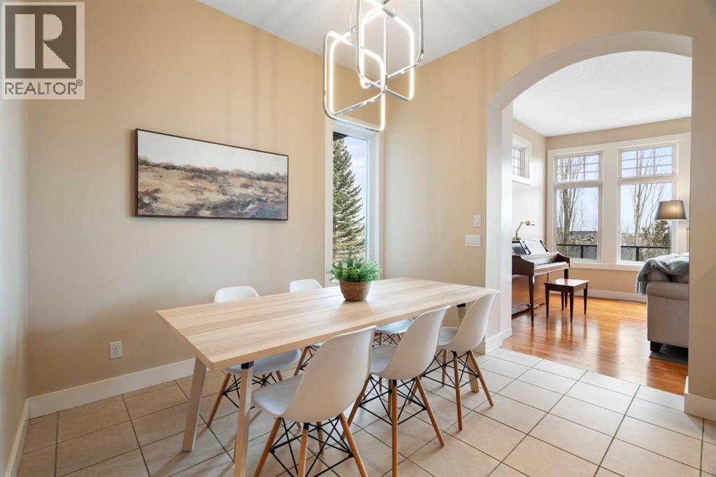 65 Tusslewood Heights NW, Calgary, Alberta  T3L 2M7 - Photo 9 - A2305423