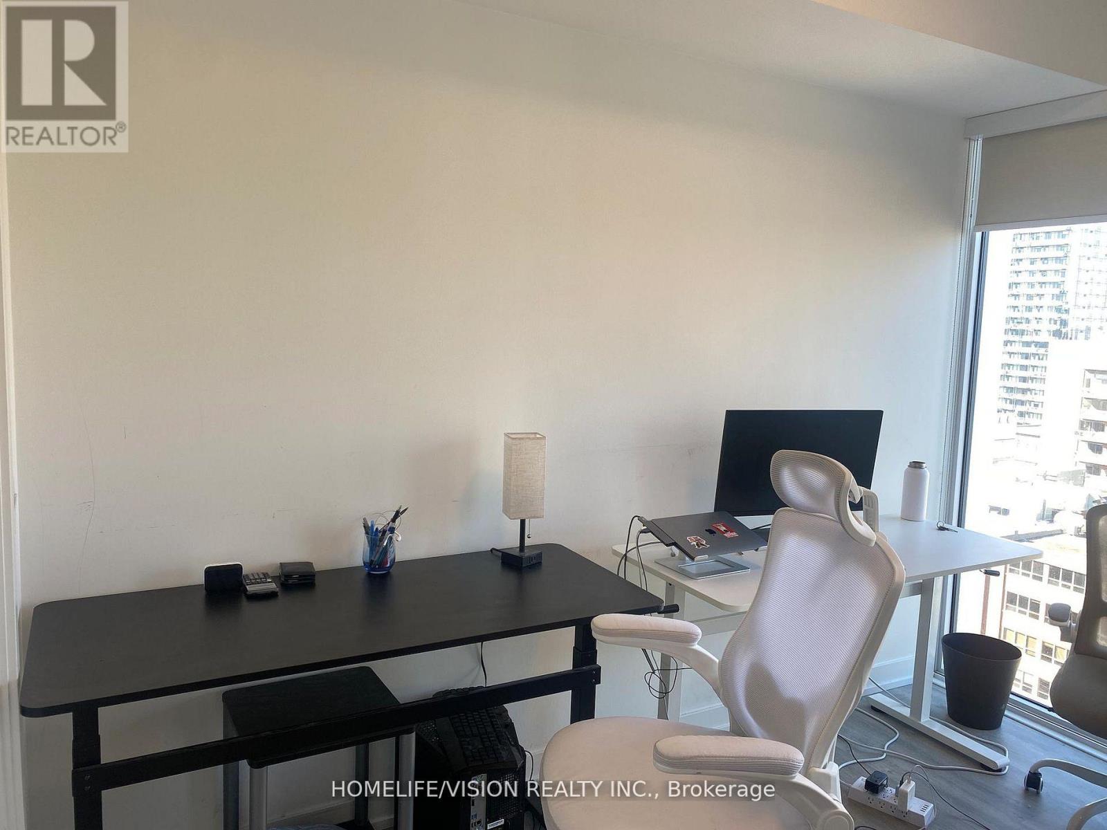 1418 - 158 Front Street E, Toronto, Ontario  M5A 0K9 - Photo 4 - C13078636