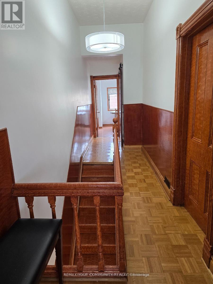 2nd Floor - 46 Ulster Street, Toronto, Ontario  M5S 1E3 - Photo 5 - C13078720