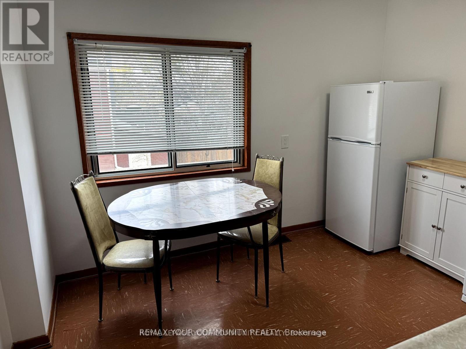 2nd Floor - 46 Ulster Street, Toronto, Ontario  M5S 1E3 - Photo 7 - C13078720