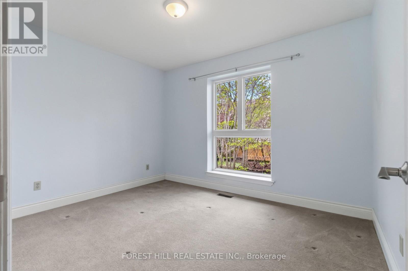 61 Snowshoe Mill Way, Toronto, Ontario  M2L 1T4 - Photo 17 - C13078796