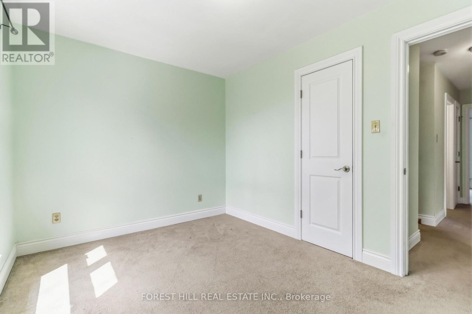 61 Snowshoe Mill Way, Toronto, Ontario  M2L 1T4 - Photo 18 - C13078796