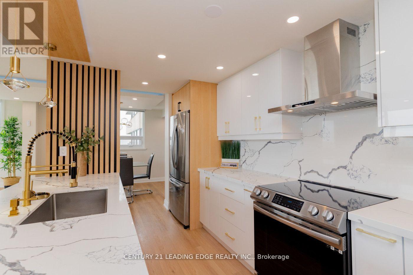 2403 - 75 Wynford Heights Crescent, Toronto, Ontario  M3C 3H9 - Photo 14 - C13078804