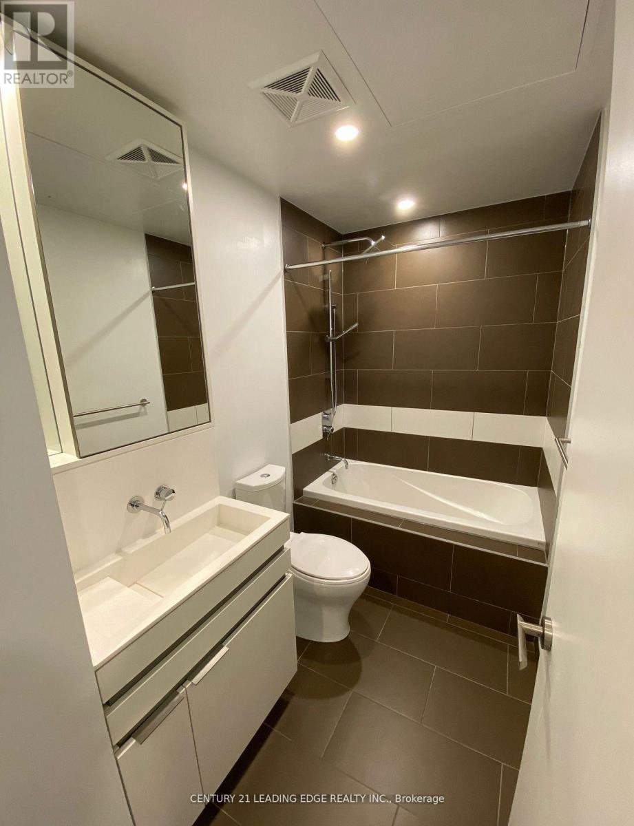 4203 - 197 Yonge Street, Toronto, Ontario  M5B 1M4 - Photo 26 - C13078912
