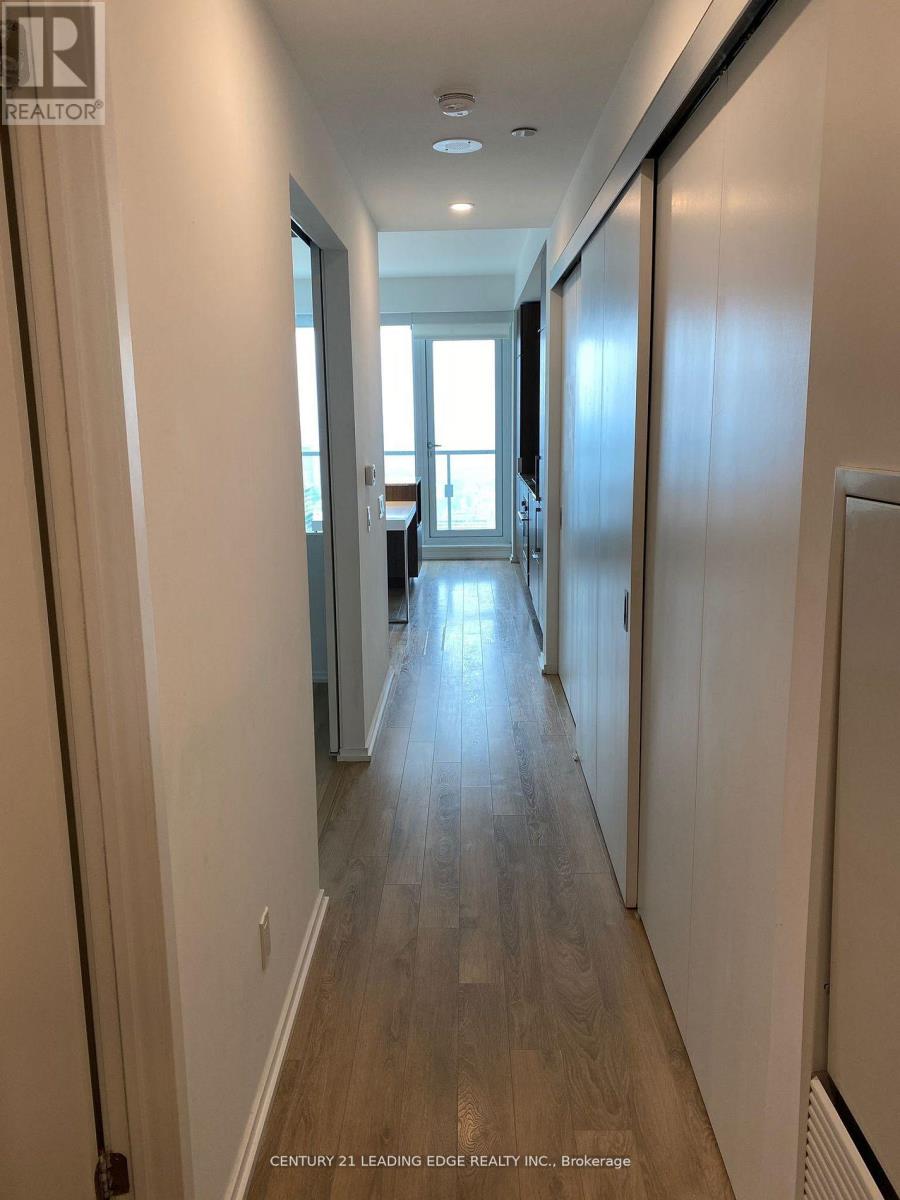 4203 - 197 Yonge Street, Toronto, Ontario  M5B 1M4 - Photo 28 - C13078912