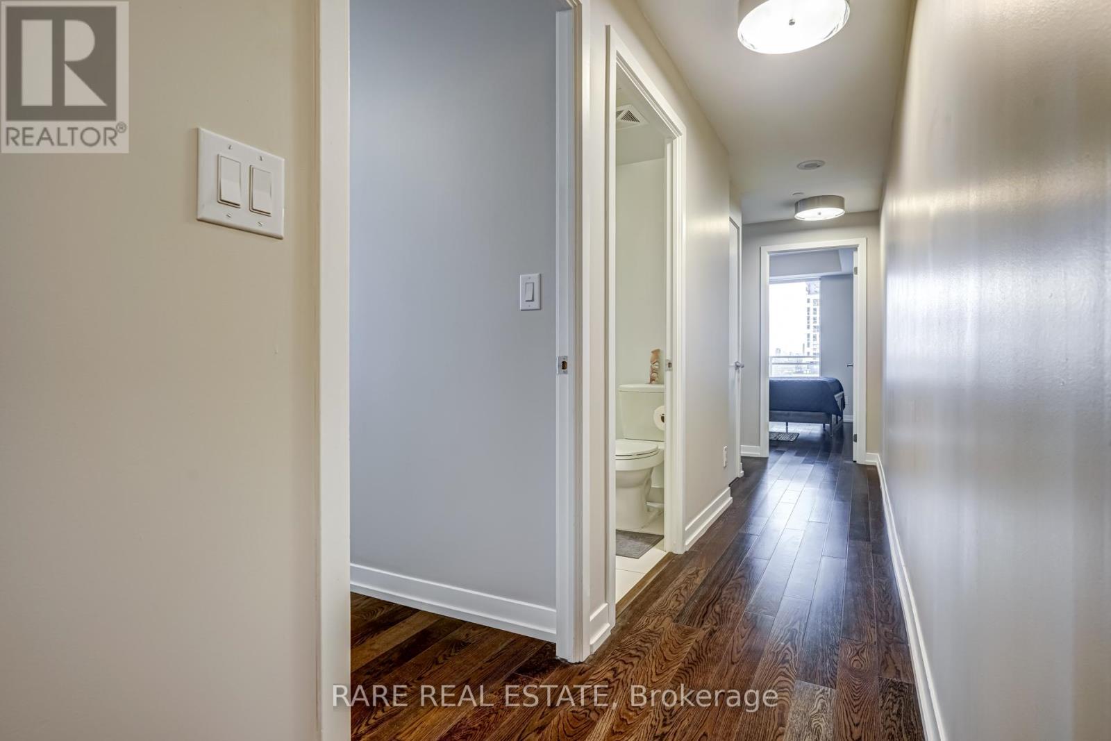 #1902 - 21 Widmer Street, Toronto, Ontario  M5V 2E8 - Photo 10 - C13078926