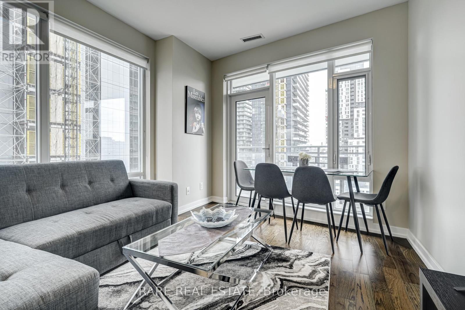 #1902 - 21 Widmer Street, Toronto, Ontario  M5V 2E8 - Photo 14 - C13078926