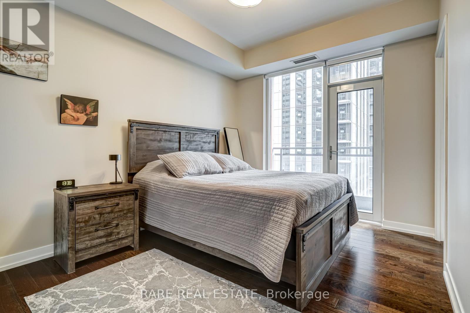 #1902 - 21 Widmer Street, Toronto, Ontario  M5V 2E8 - Photo 19 - C13078926