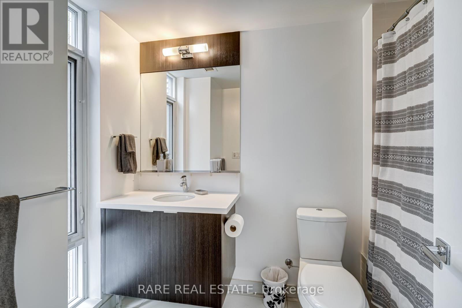 #1902 - 21 Widmer Street, Toronto, Ontario  M5V 2E8 - Photo 23 - C13078926