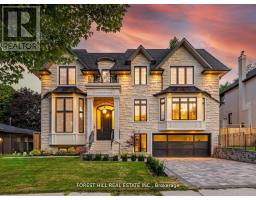 39 RIPPLETON ROAD, Toronto, Ontario