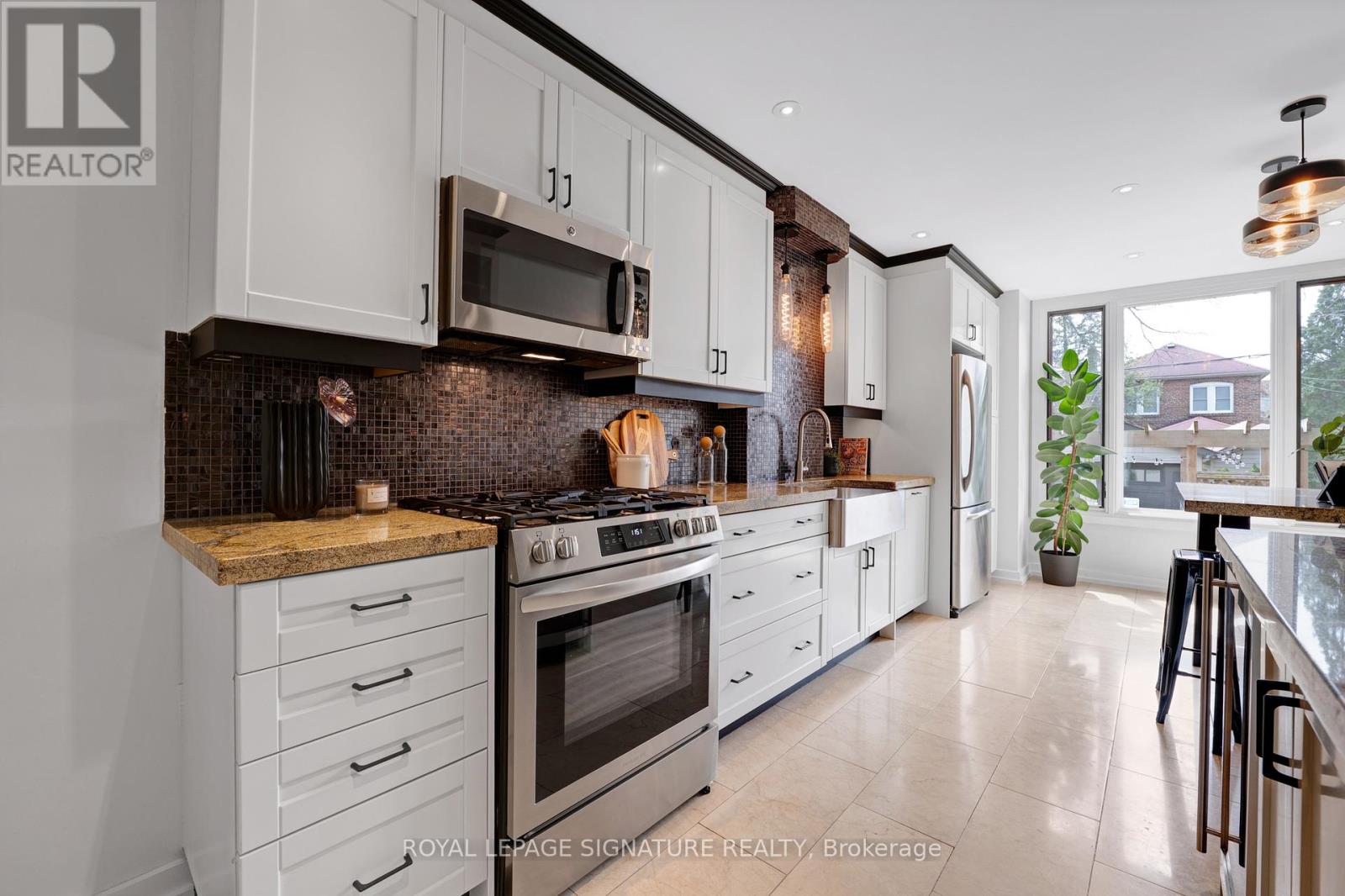 279 Brookdale Avenue, Toronto, Ontario  M5M 1P6 - Photo 8 - C13078948
