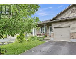 332 FINNER COURT, Mississippi Mills, Ontario