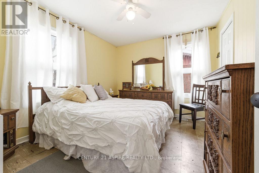 14 Wilbert Street, Petawawa, Ontario  K8H 2C6 - Photo 25 - X13078936