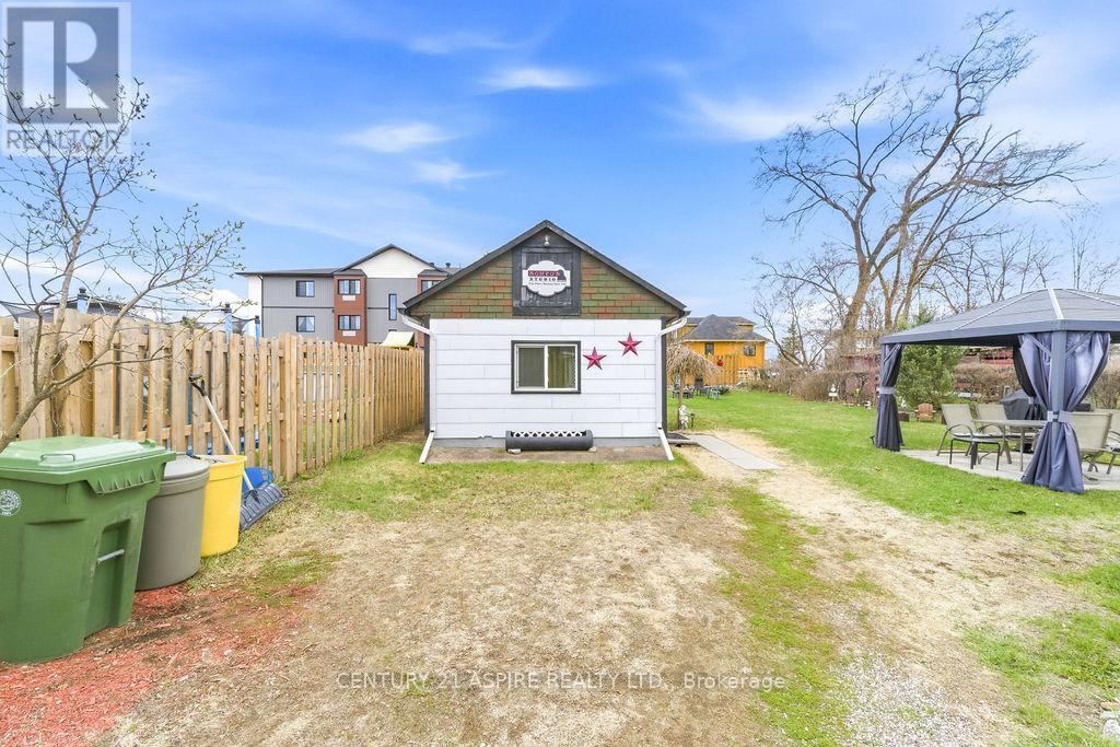 14 Wilbert Street, Petawawa, Ontario  K8H 2C6 - Photo 4 - X13078936