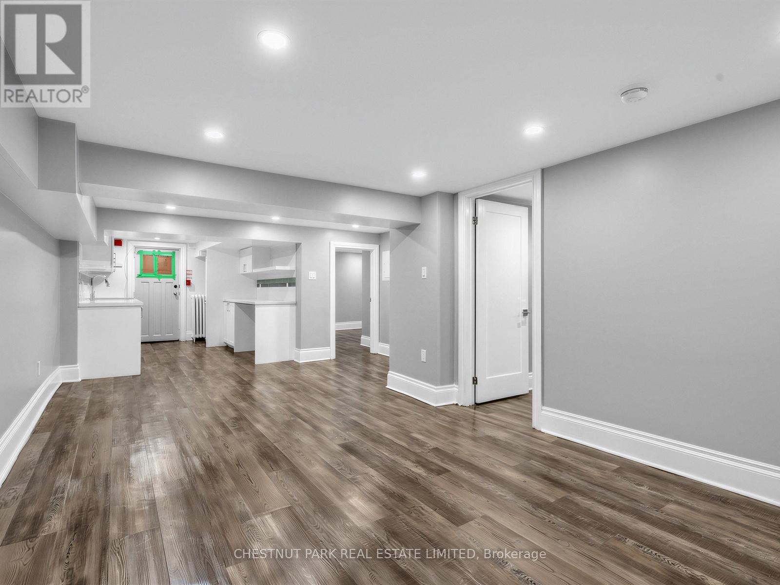 R - 1 Kingswood Road, Toronto, Ontario  M4E 3N4 - Photo 14 - E13078764