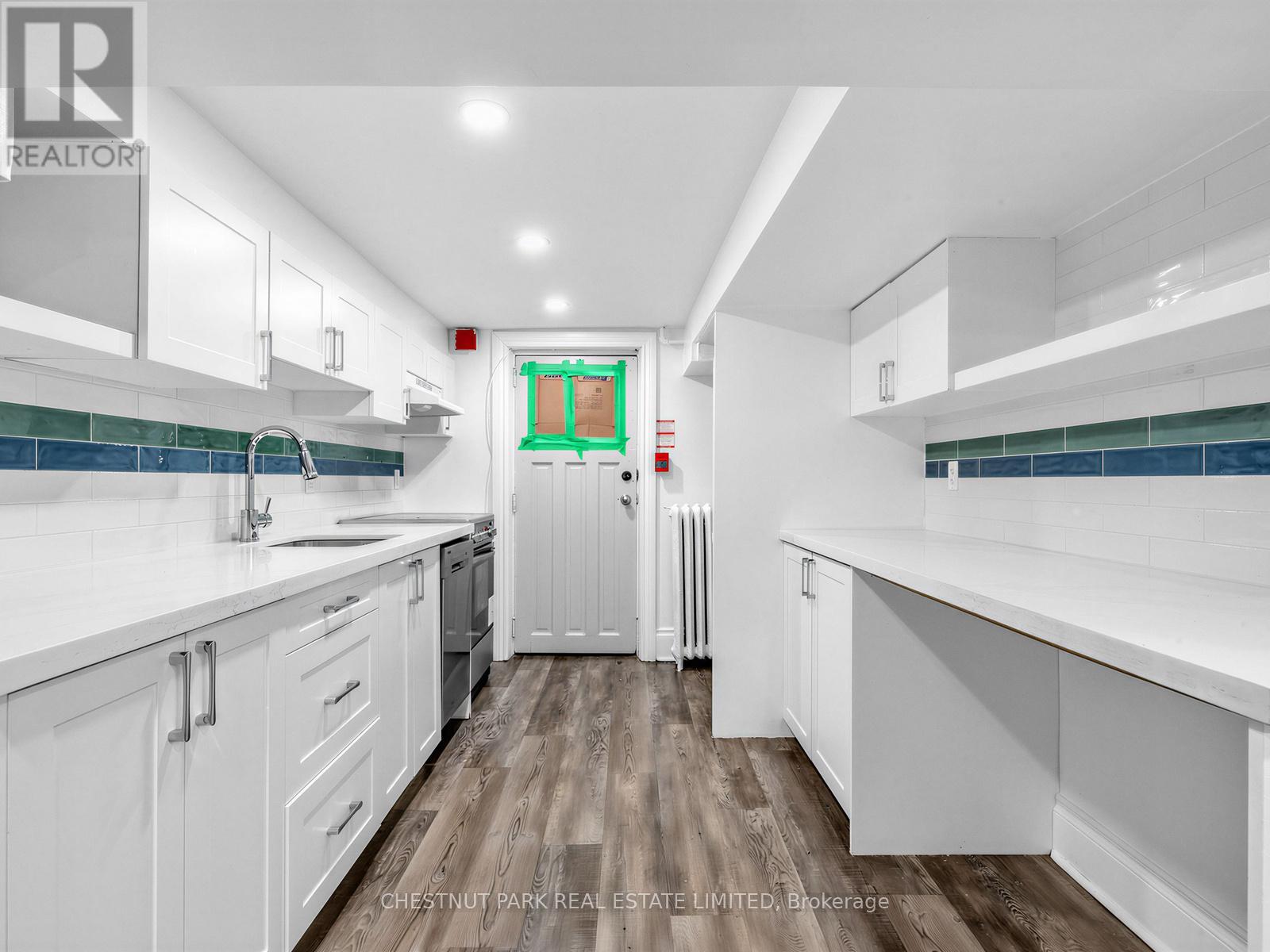 R - 1 Kingswood Road, Toronto, Ontario  M4E 3N4 - Photo 22 - E13078764