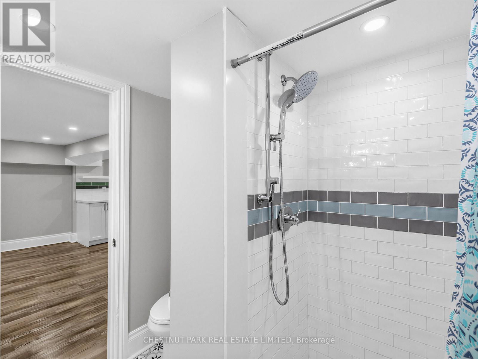 R - 1 Kingswood Road, Toronto, Ontario  M4E 3N4 - Photo 24 - E13078764