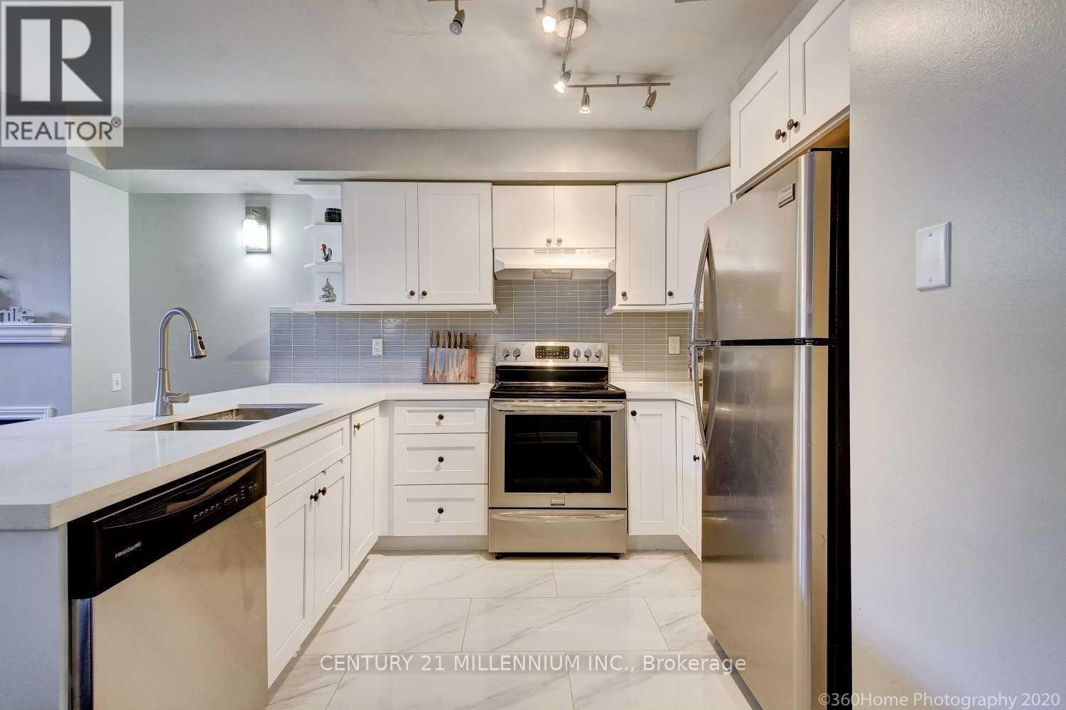 A - 78 Coxwell Avenue, Toronto, Ontario  M4L 3A7 - Photo 4 - E13078784