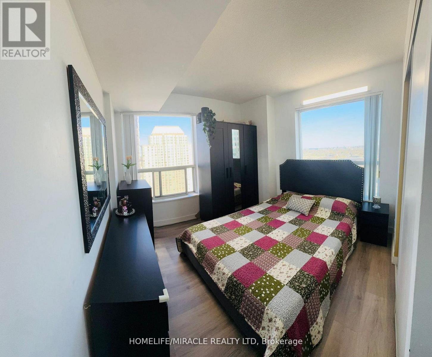 2106 - 36 Lee Centre Drive, Toronto, Ontario  M1H 3K2 - Photo 14 - E13078806